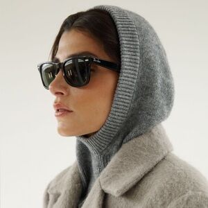 Grey Balaclava in wool and cashmere from Almada Label